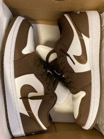 Nike Women's Air Jordan 1 Low SE "Light Olive"