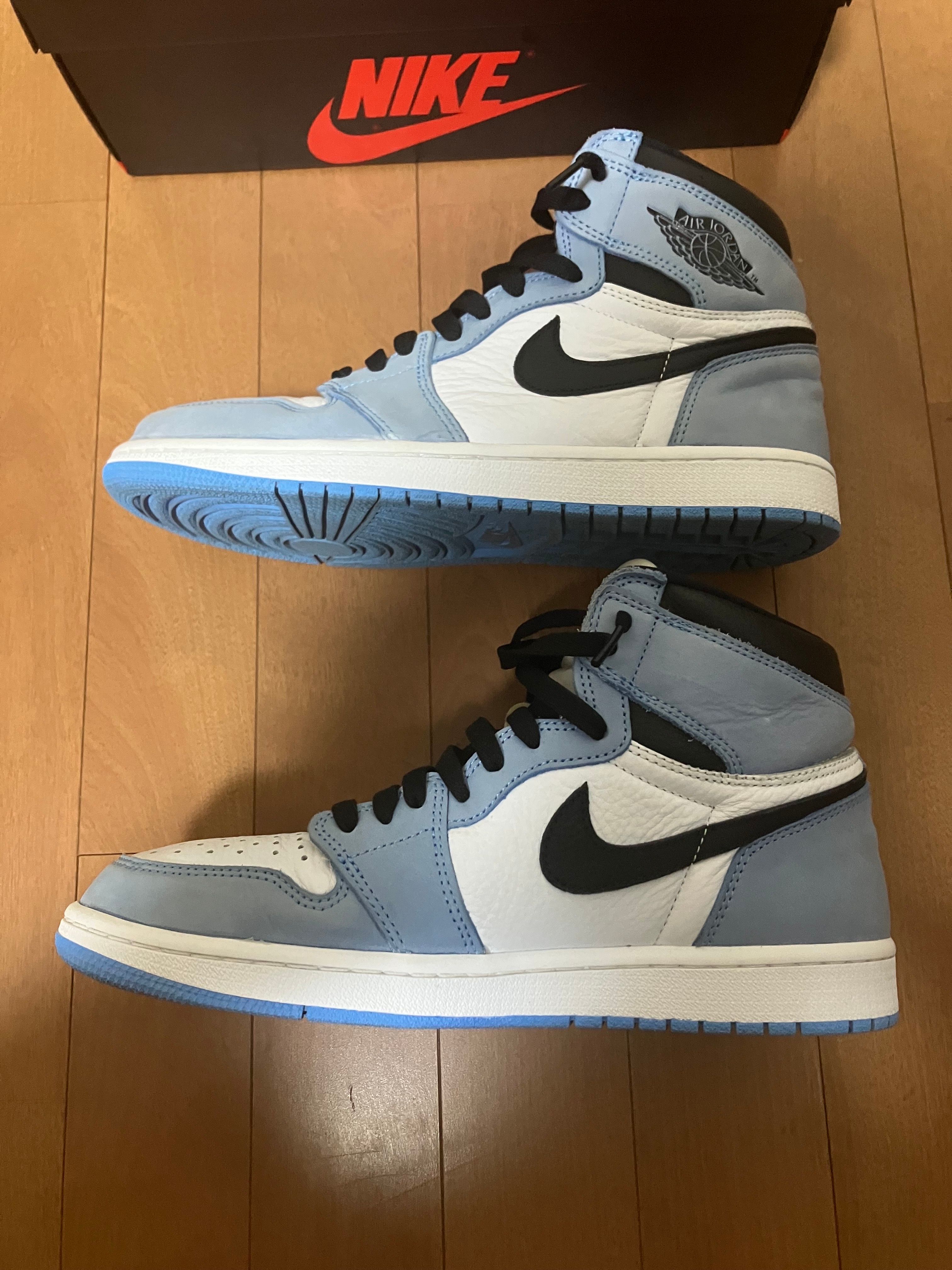 Nike Air Jordan 1 High OG "University Blue"
