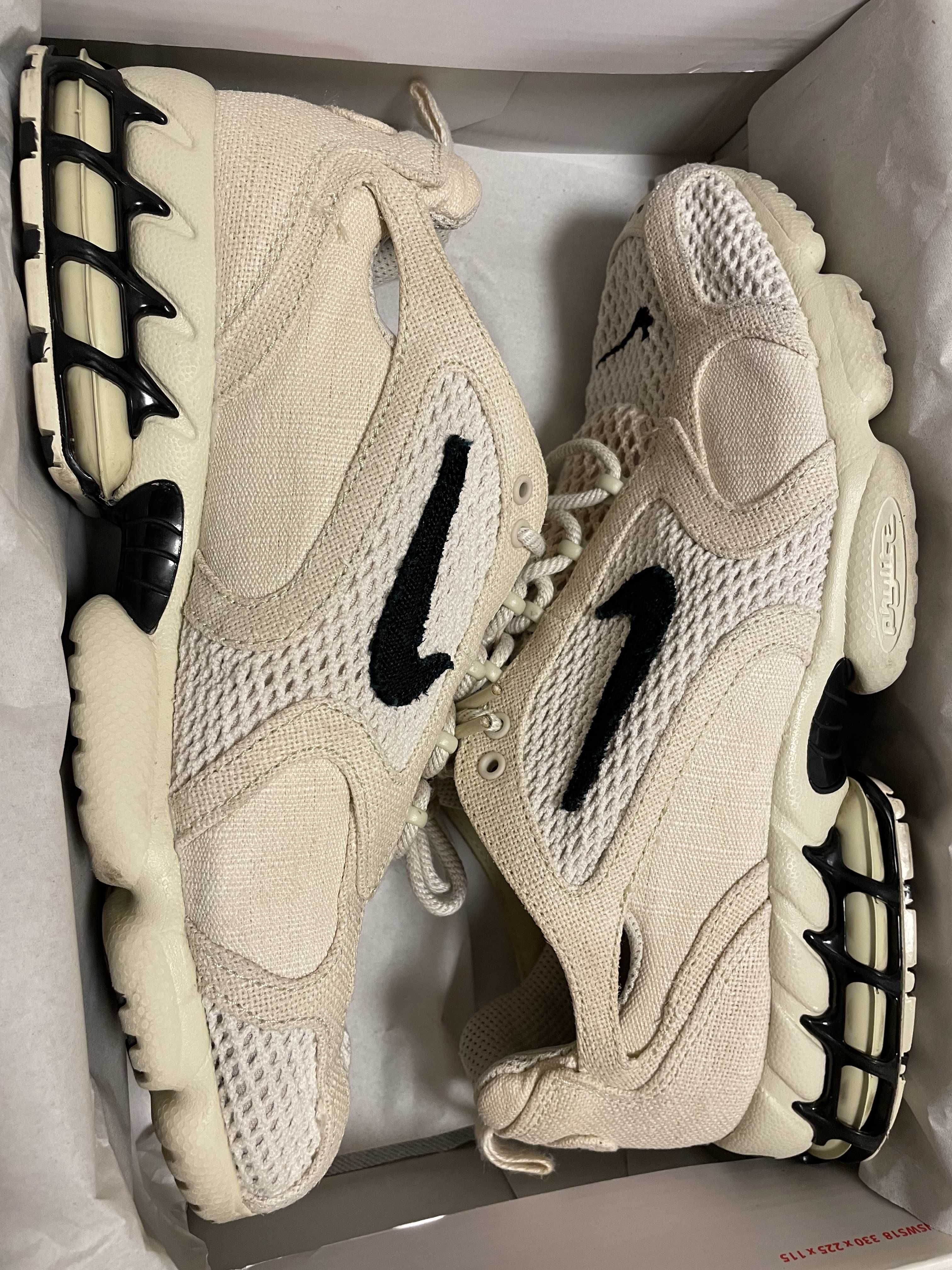 Stussy × Nike Air Zoom Spiridon CG 2 "Fossil/Black"