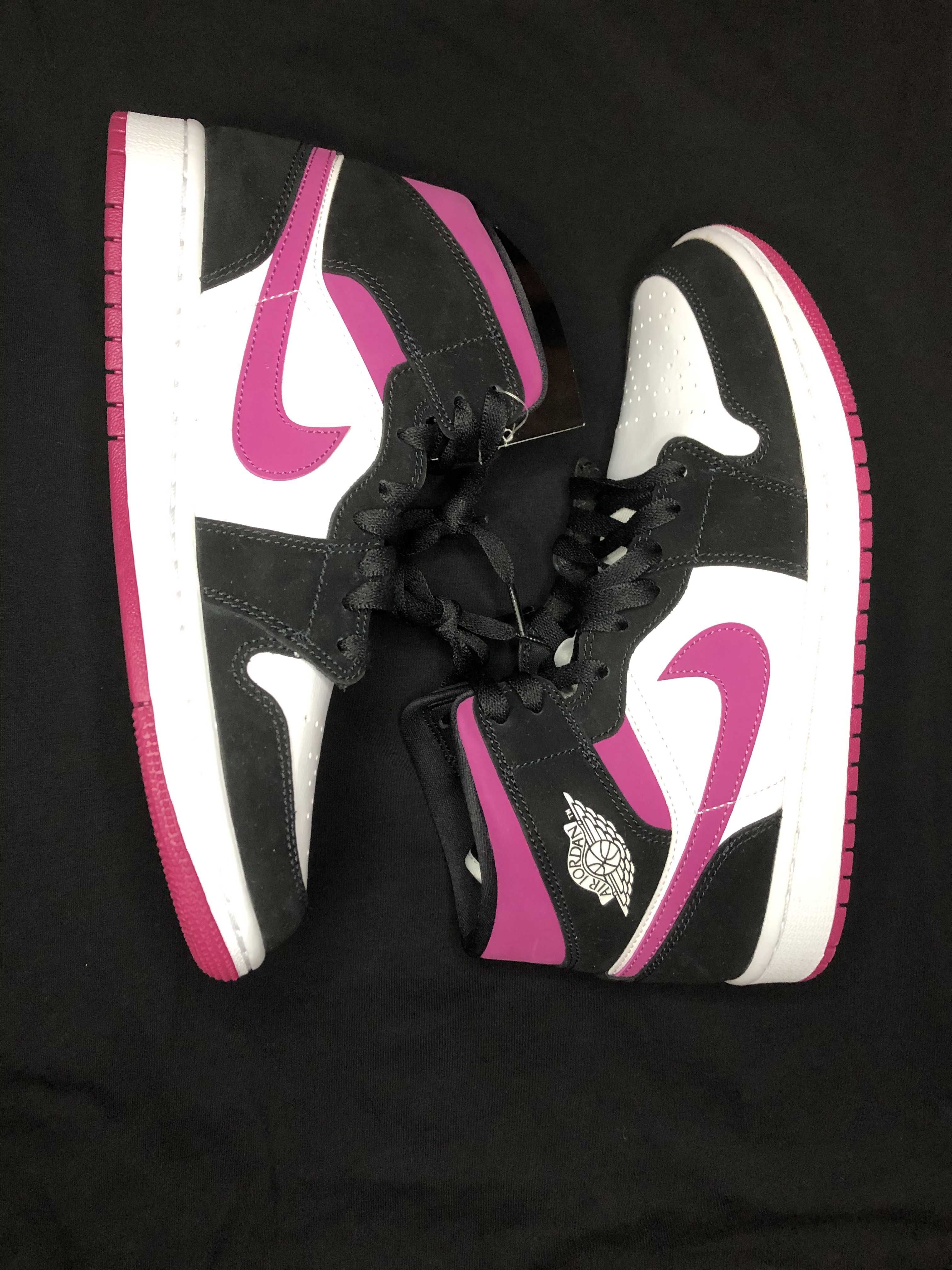 NIKE Women's AIR JORDAN 1 MID "MAGENTA"