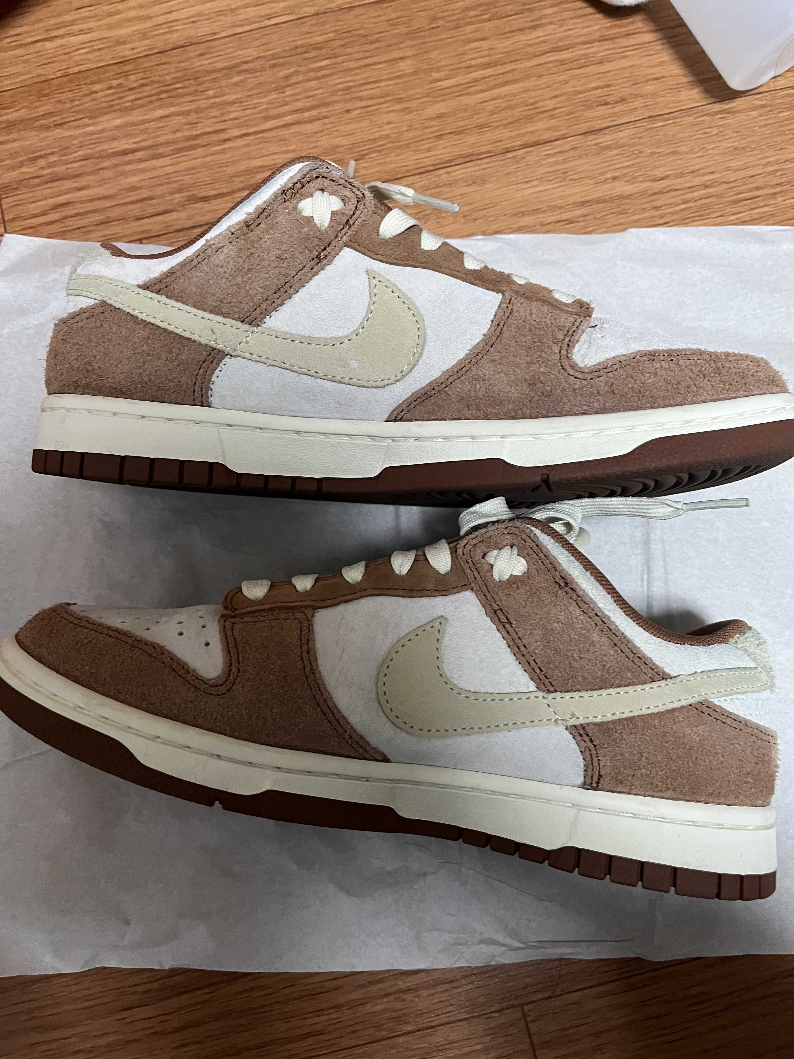 Nike Dunk Low PRM "Medium Curry"