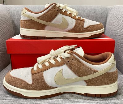 Nike Dunk Low PRM "Medium Curry"