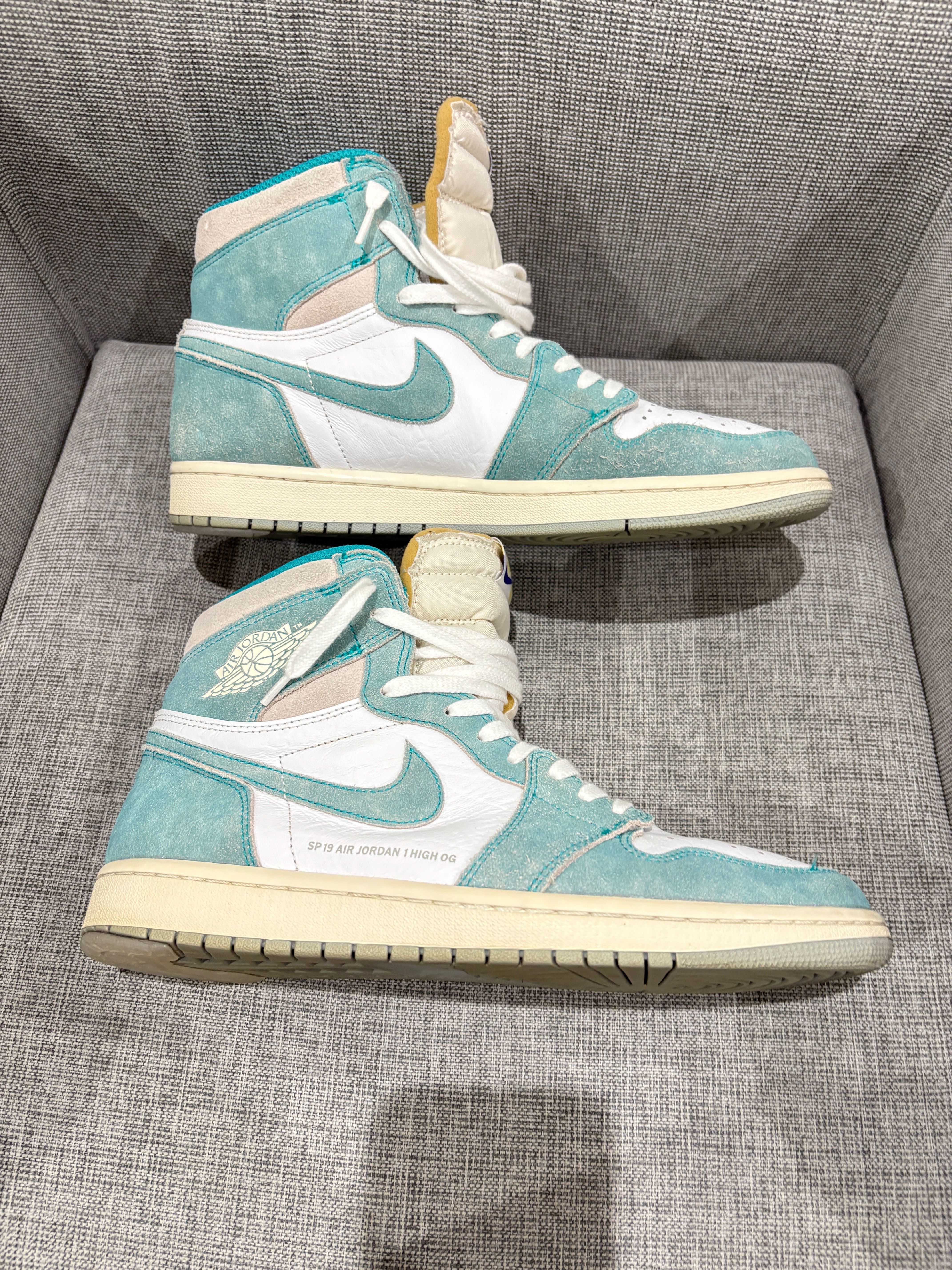 Nike Air Jordan 1 Retro High OG "Turbo Green"