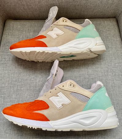 KITH × New Balance 990V2 "Cyclades"