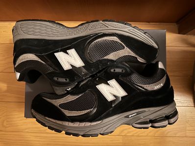 New Balance 2002R "Black Dark Grey"