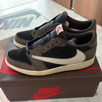 Travis Scott × Nike Air Jordan 1 Low OG SP-T "Black/Dark Mocha"