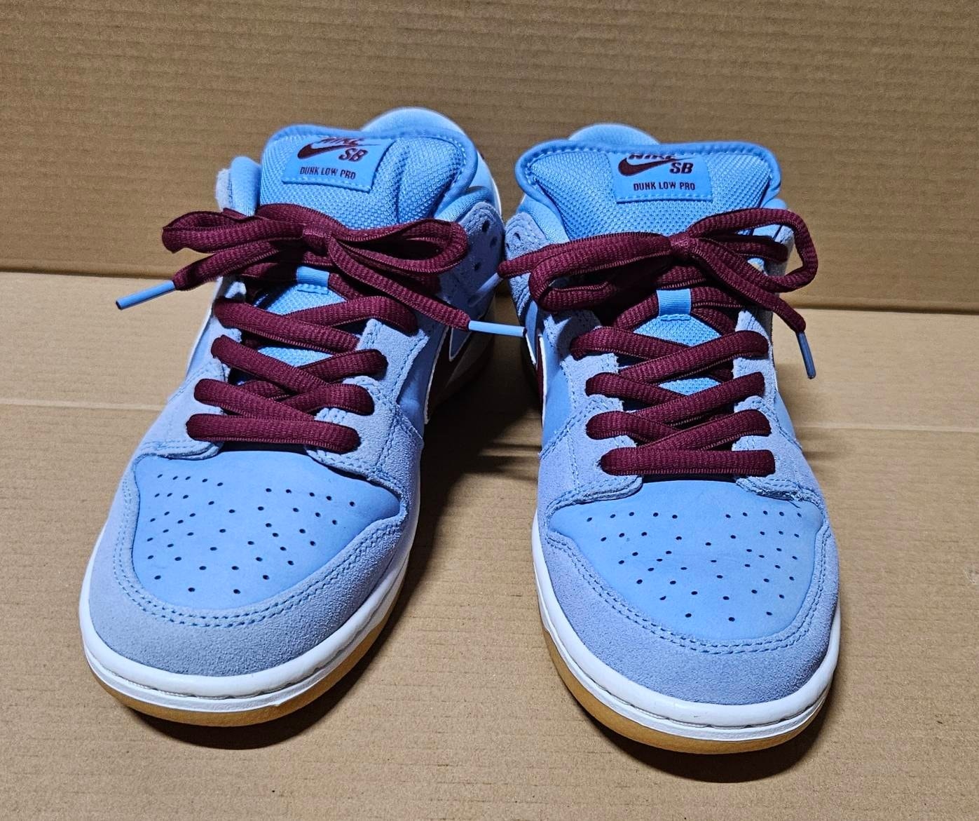 Nike SB Dunk Low Pro "Philadelphia Phillies/Valor Blue and Team Maroon"