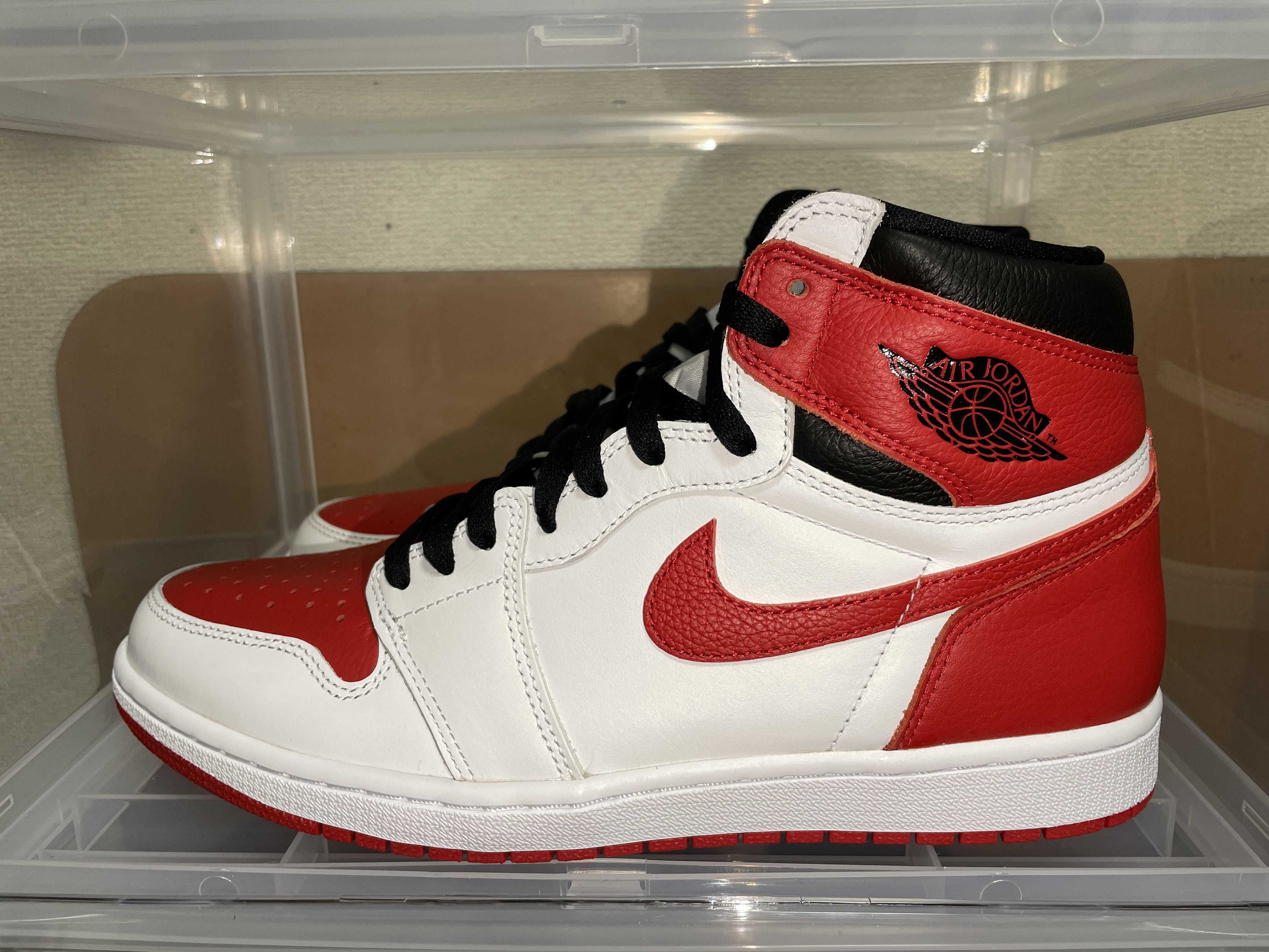 Nike Air Jordan 1 High OG "Heritage" 