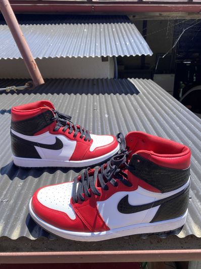 Nike Women's Air Jordan 1 High OG "Satin Red"