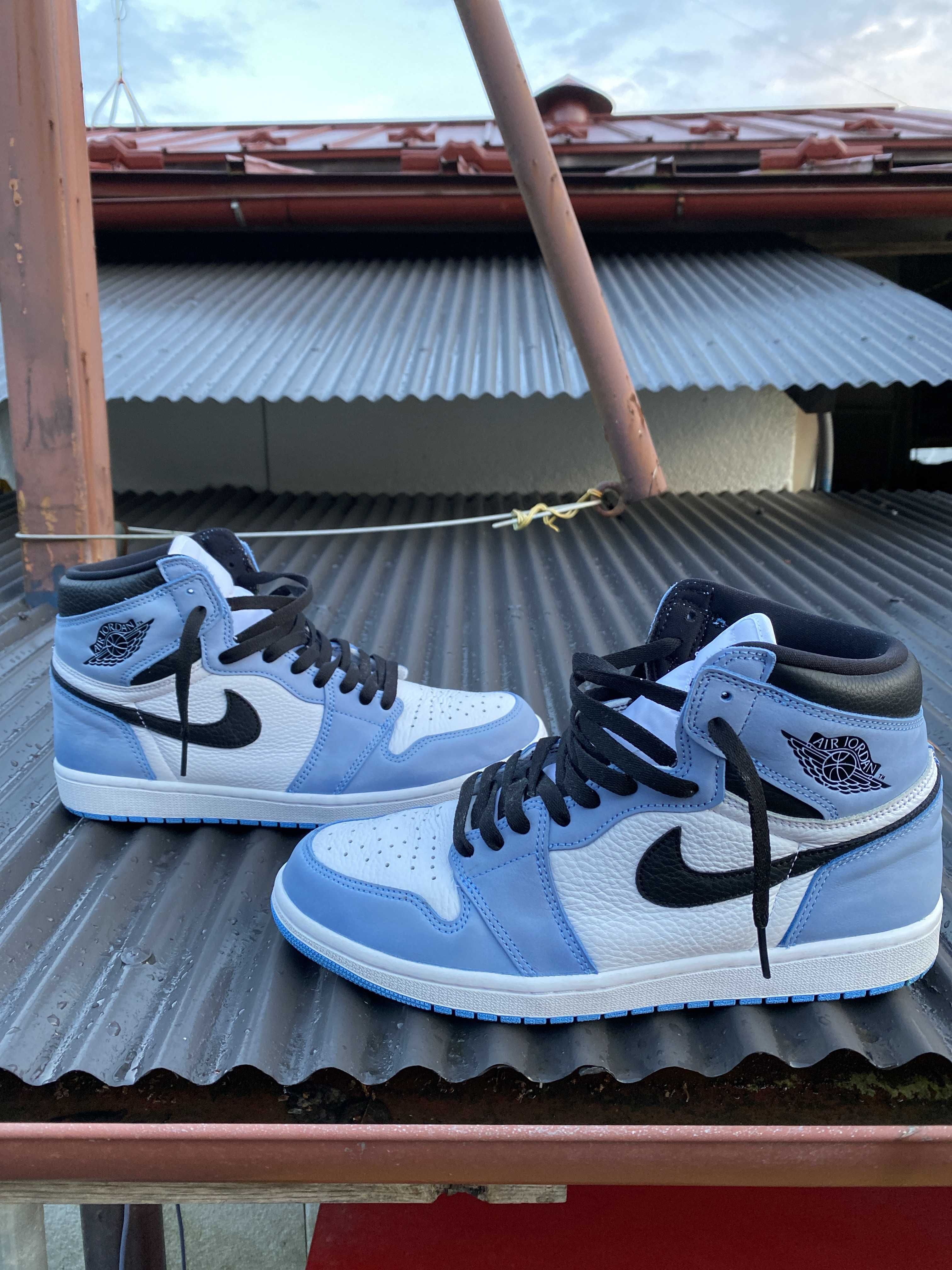Nike Air Jordan 1 High OG "University Blue"