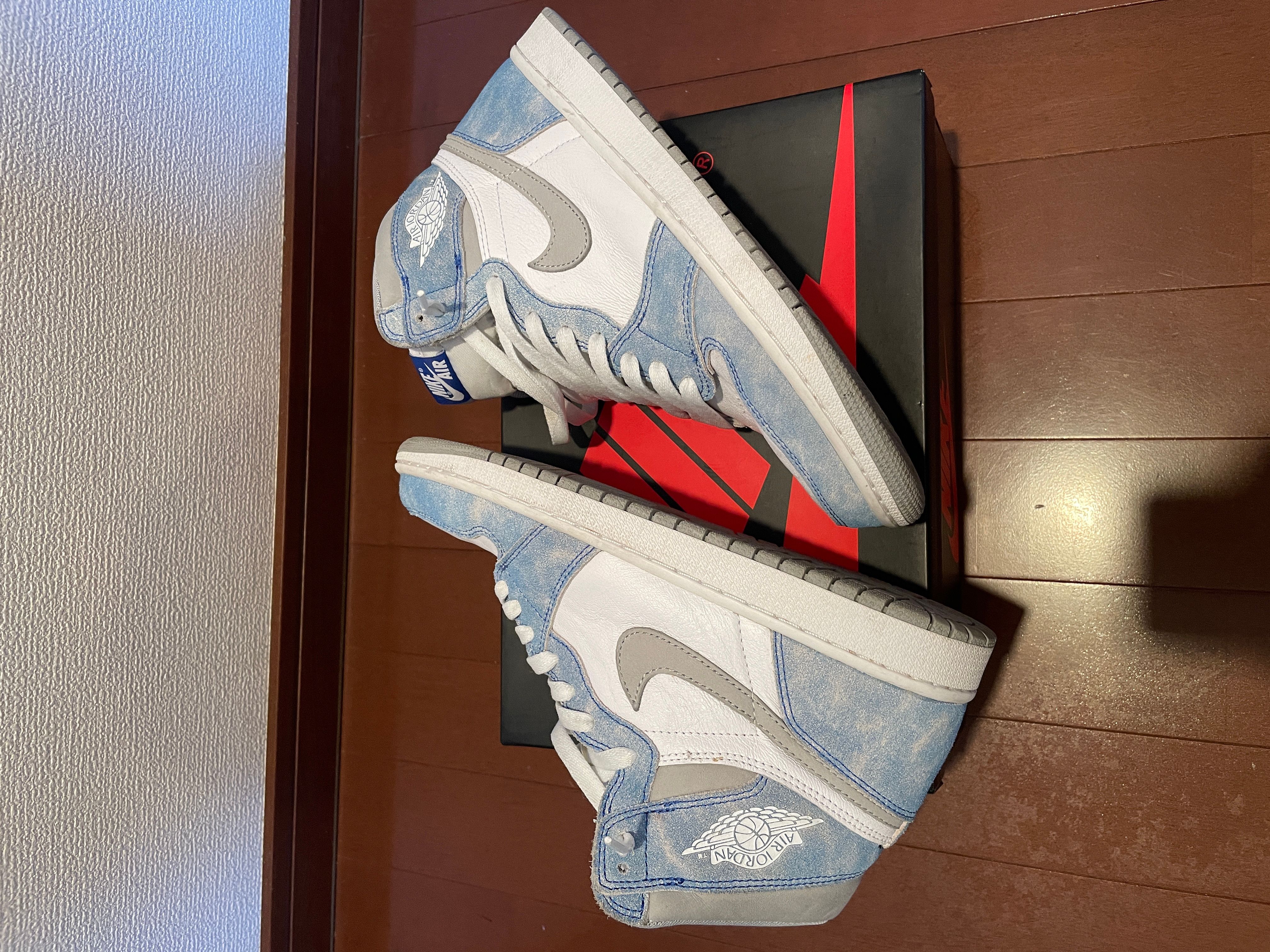 Nike Air Jordan 1 High OG "Hyper Royal"