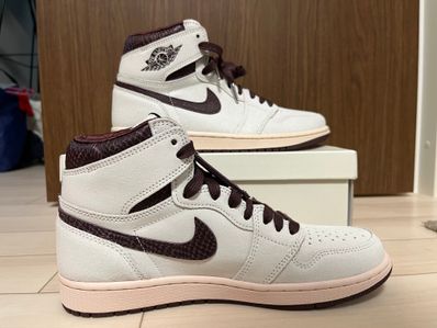 A Ma Maniere × Nike Air Jordan 1 Retro High OG "Sail and Burgundy"