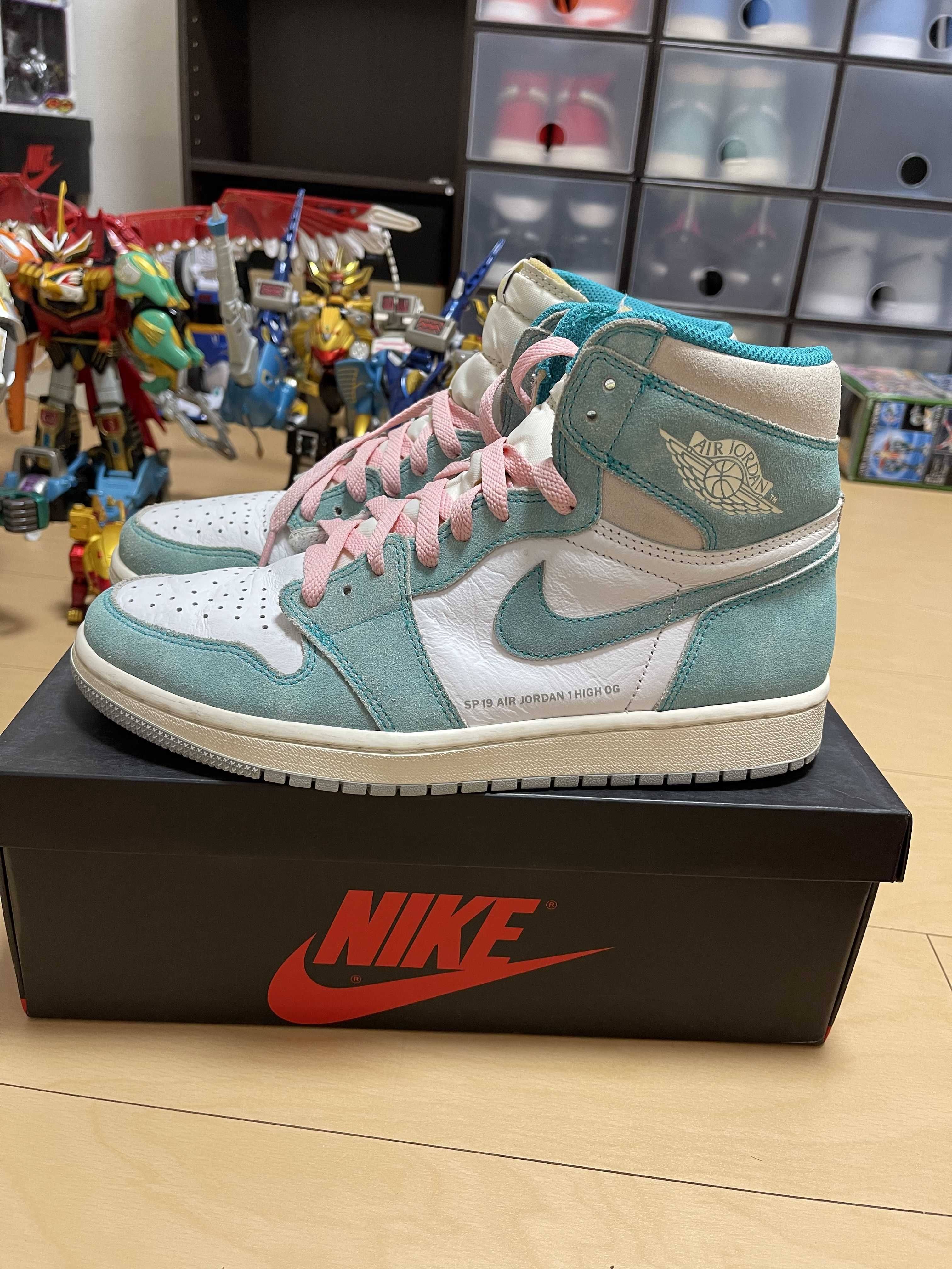 Nike Air Jordan 1 Retro High OG "Turbo Green"