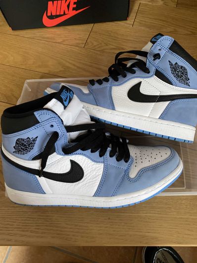 Nike Air Jordan 1 High OG "University Blue"
