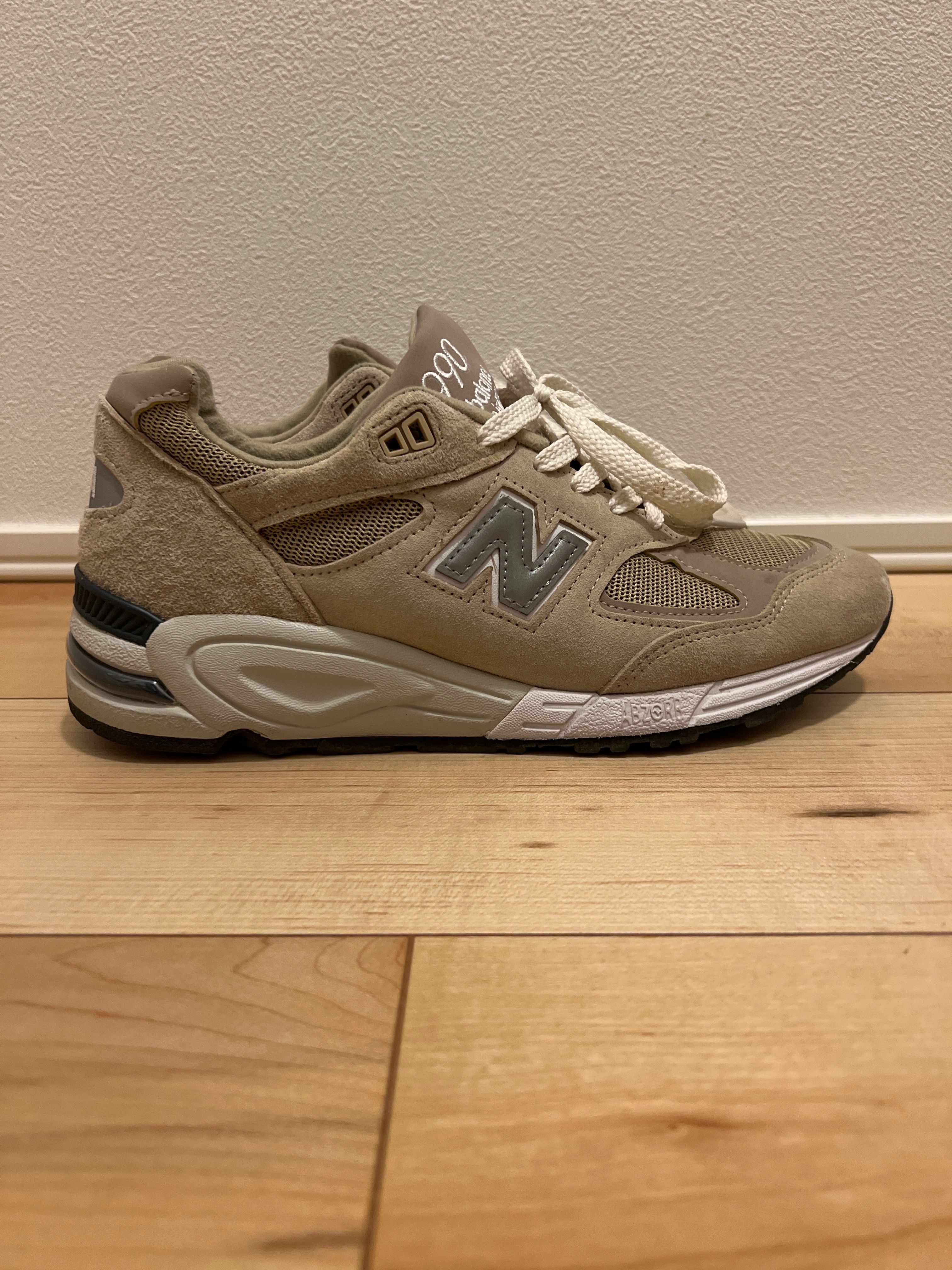 KITH × New Balance 990V2 "Tan"