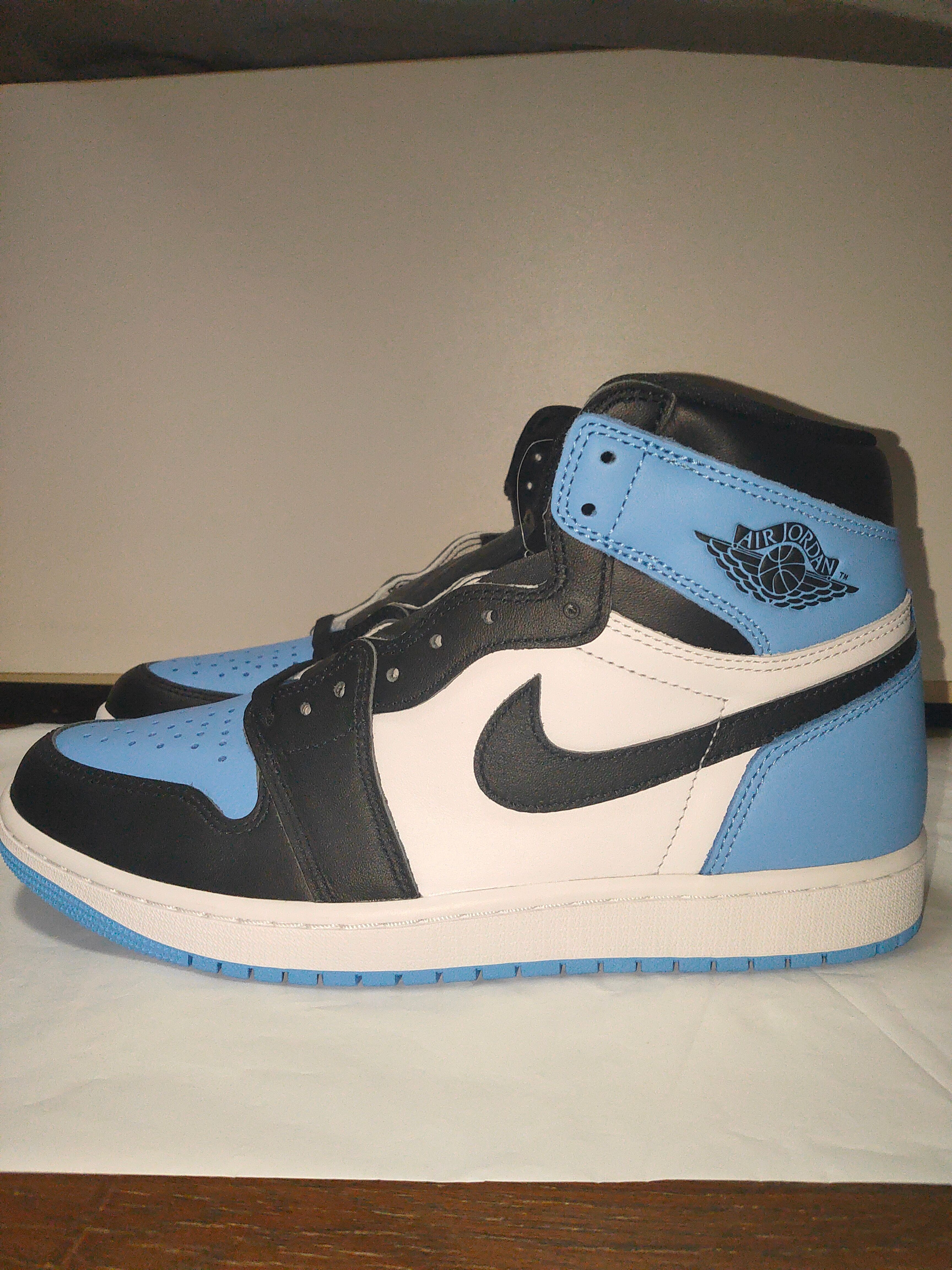 Nike Air Jordan 1 Retro High OG "University Blue/UNC Toe"