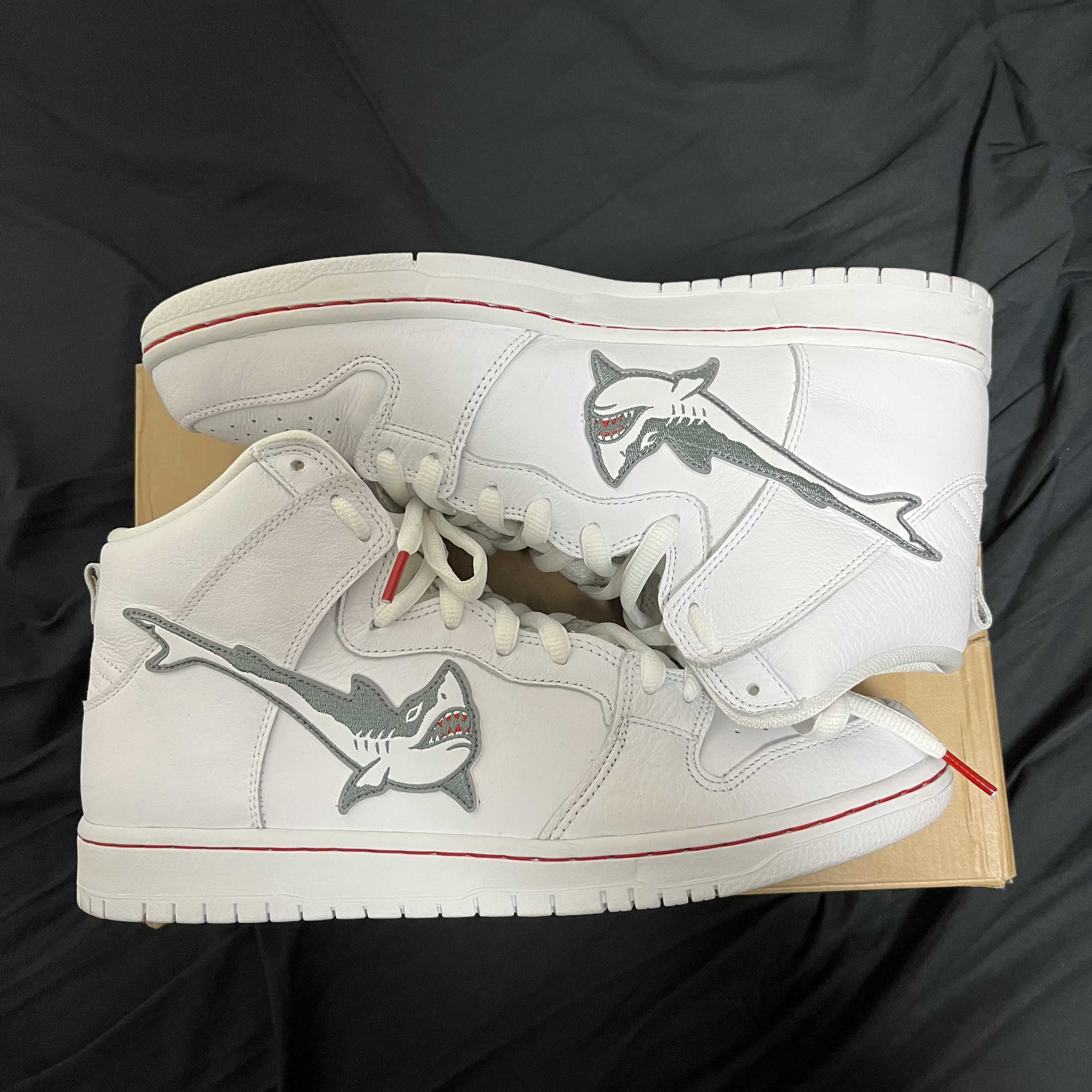 Oski x Nike SB Dunk High "Great White Shark"