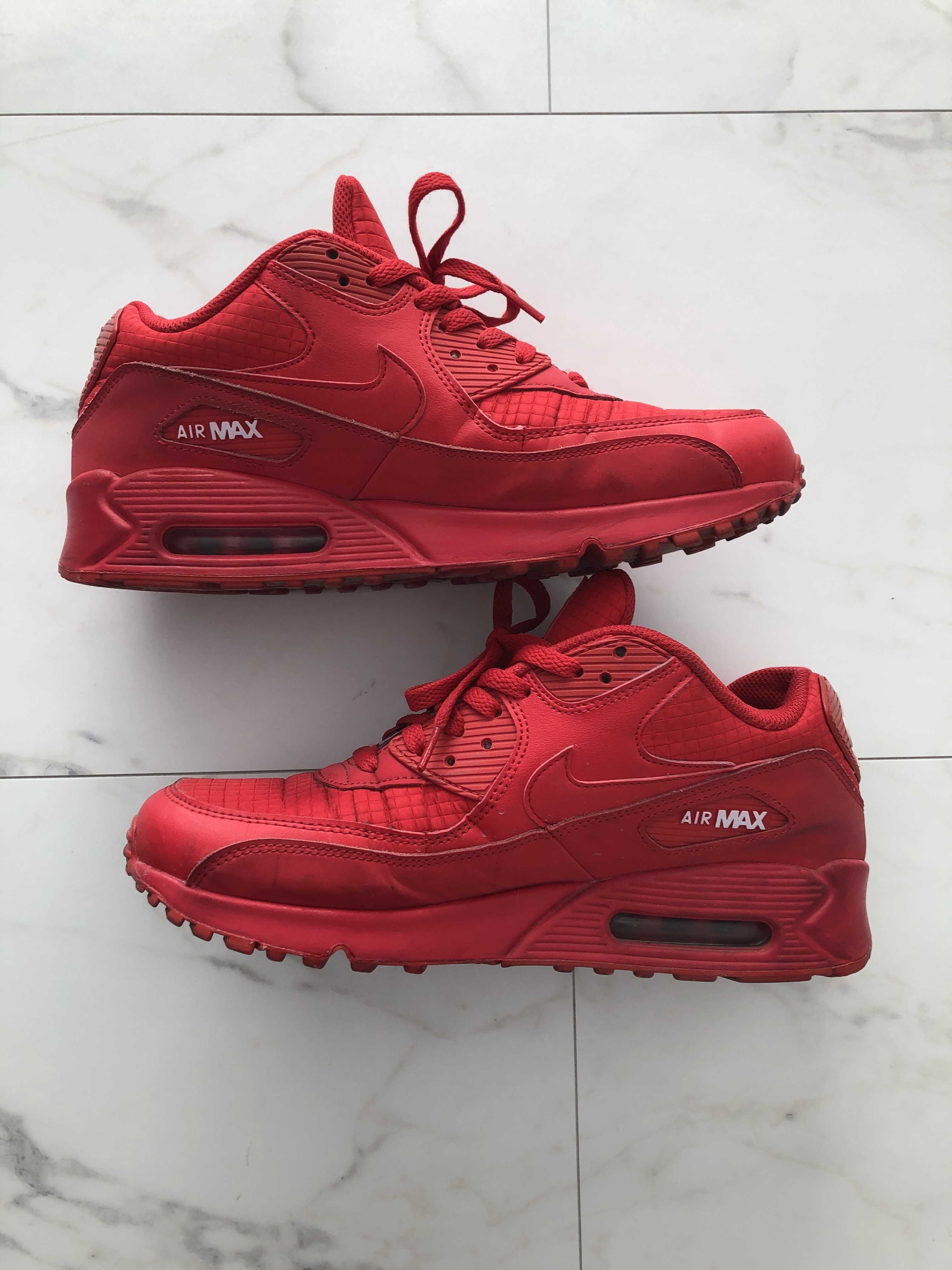 NIKE AIR MAX 90 ESSENTIAL "UNIVERSITY RED"