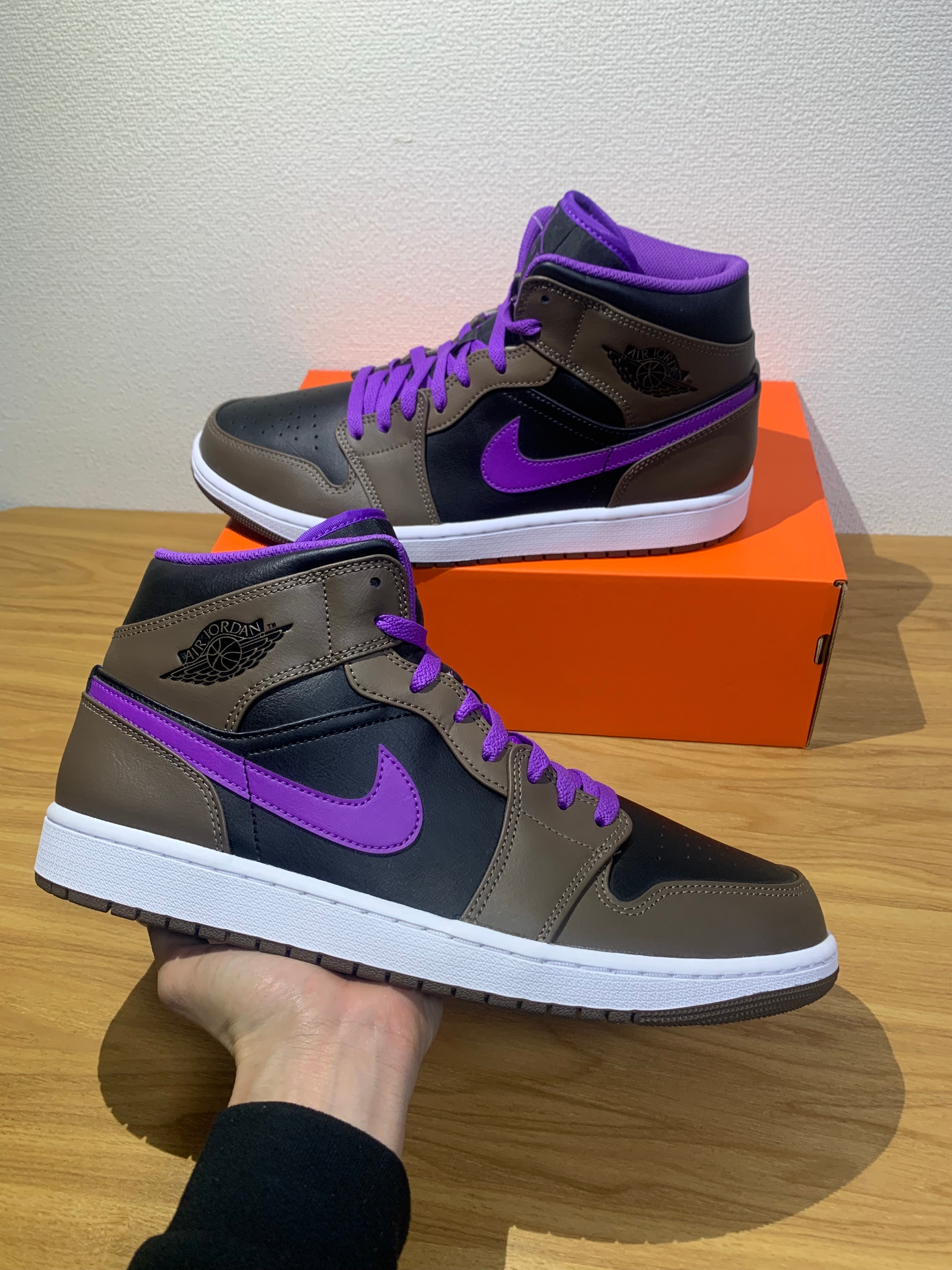 Nike Air Jordan 1 Mid "Palomino"