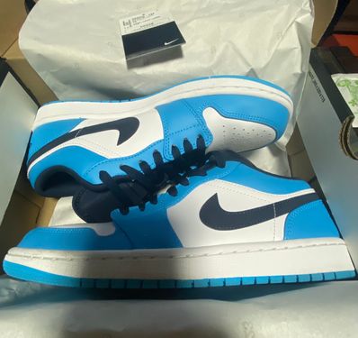 Nike Air Jordan 1 Low "University Blue"