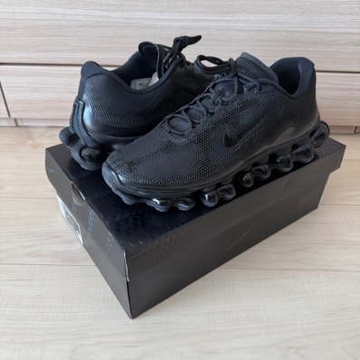 Nike Air Liquid Max "Triple Black"
