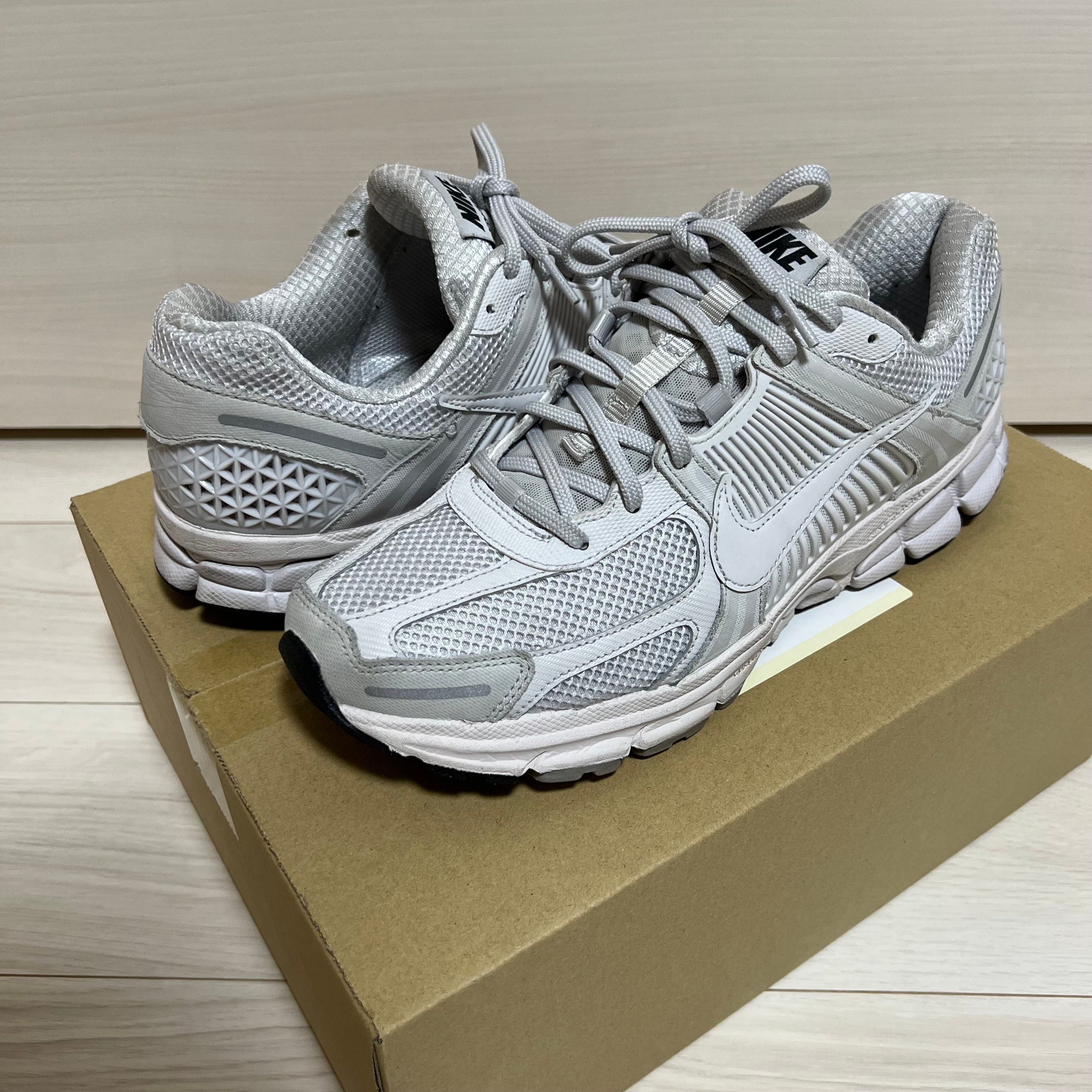 Nike Zoom Vomero 5 "Vast Grey"