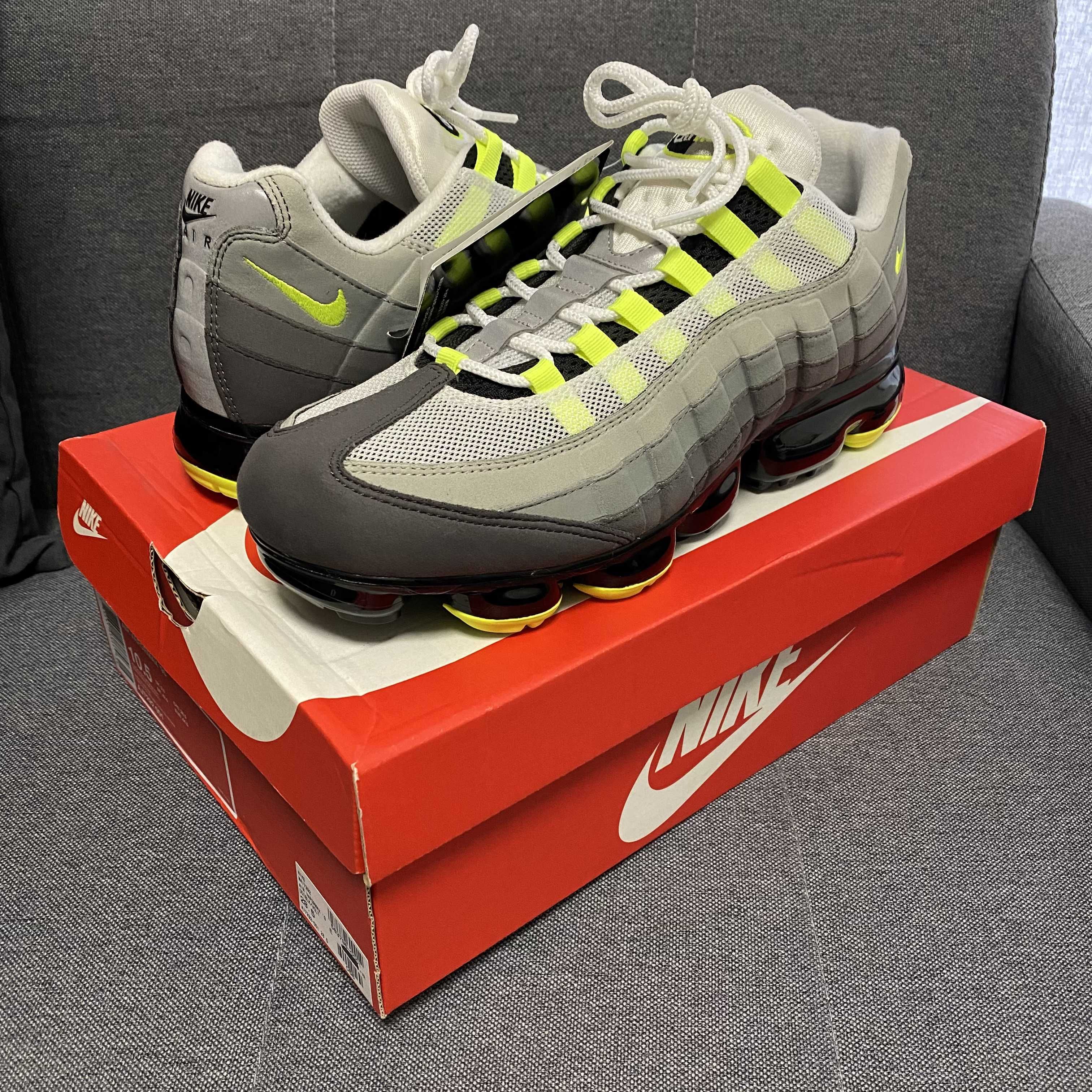Nike Air Vapormax 95 "Neon"