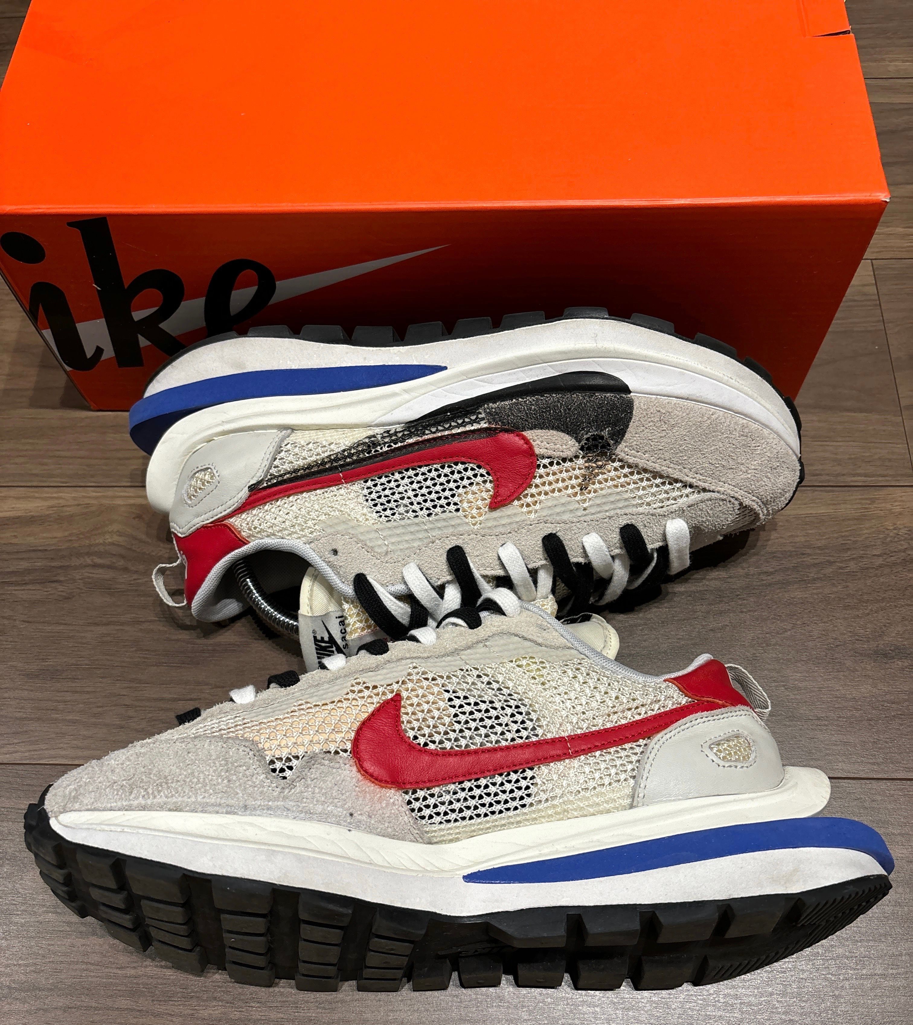 sacai × Nike Vapor Waffle "Royal Fuchsia"