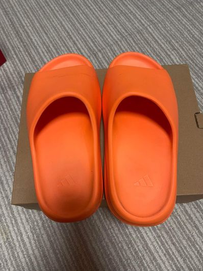 adidas YEEZY Slide "Enflame Orange"
