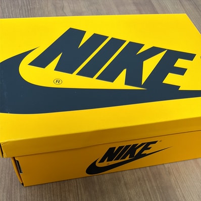 Nike Air Jordan 1 Retro High OG "Taxi"