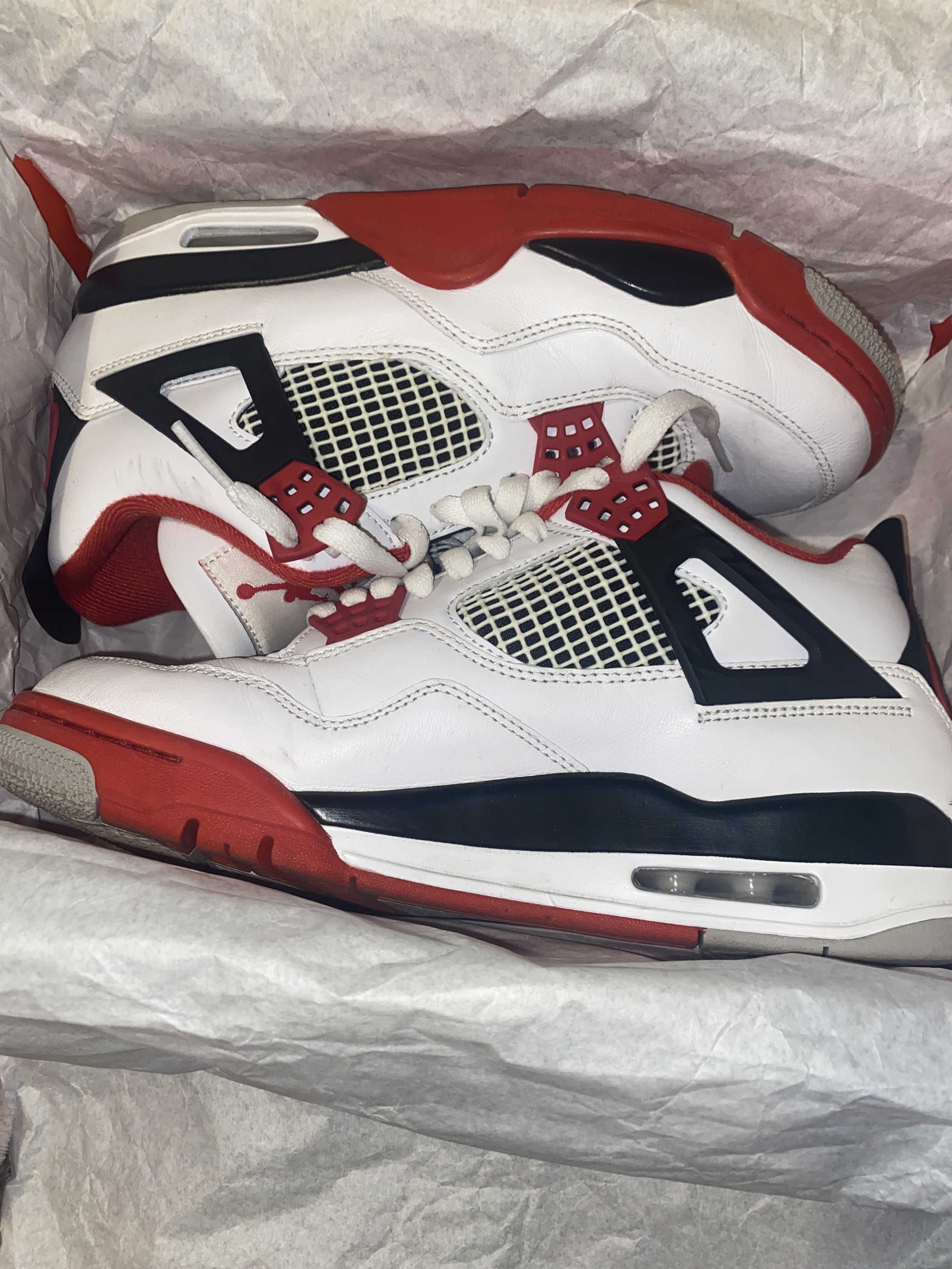 Nike Air Jordan 4 Retro OG "Fire Red" (2020)