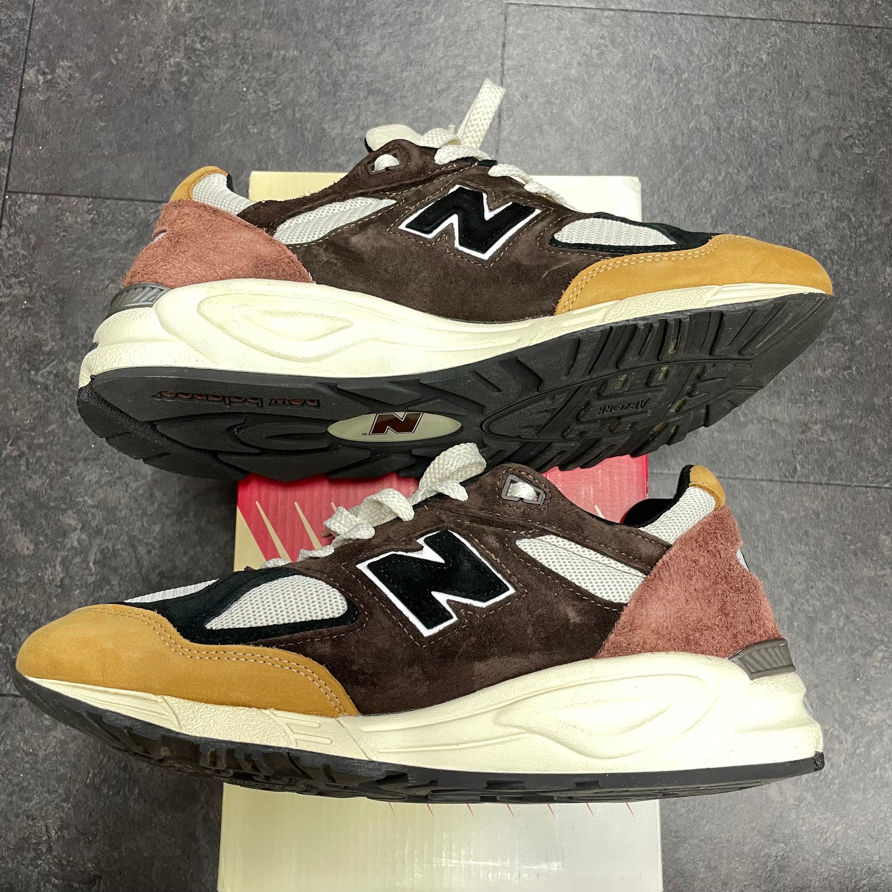 New Balance 990V2 "Brown and Tan"