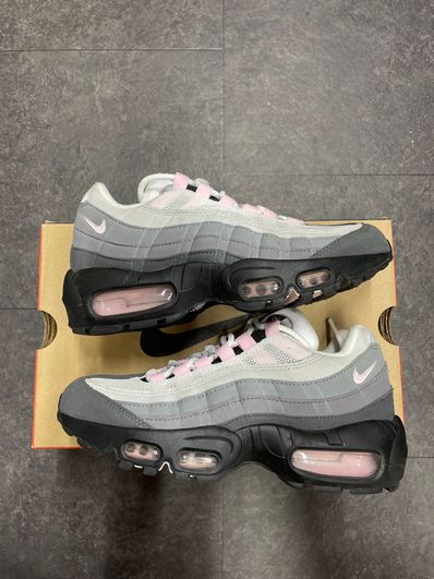 Nike Air Max 95 "Gunsmoke/Pink Foam"