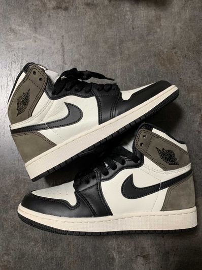 Nike GS Air Jordan 1 High OG "Sail/Dark Mocha/Black"