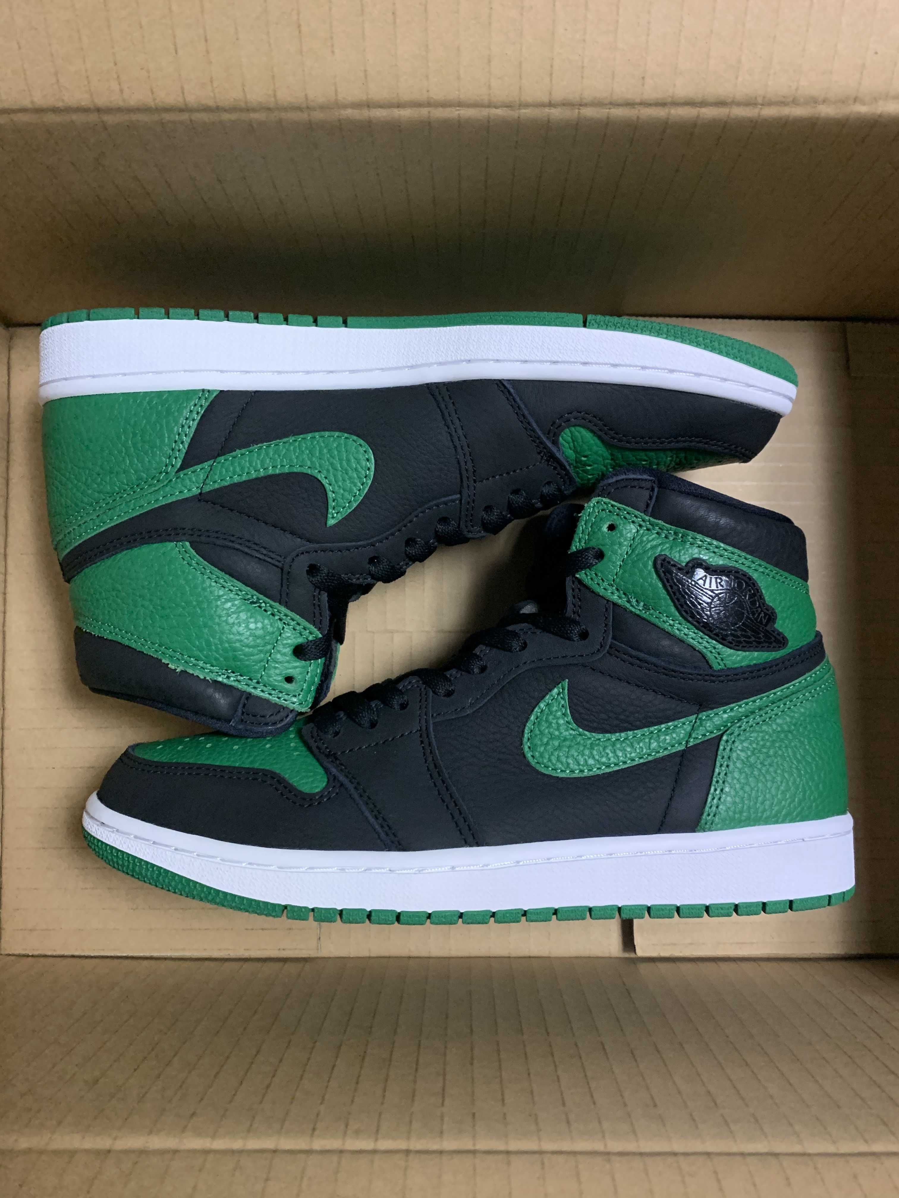 Nike Air Jordan 1 Retro High OG "Black/Pine Green" (2020)