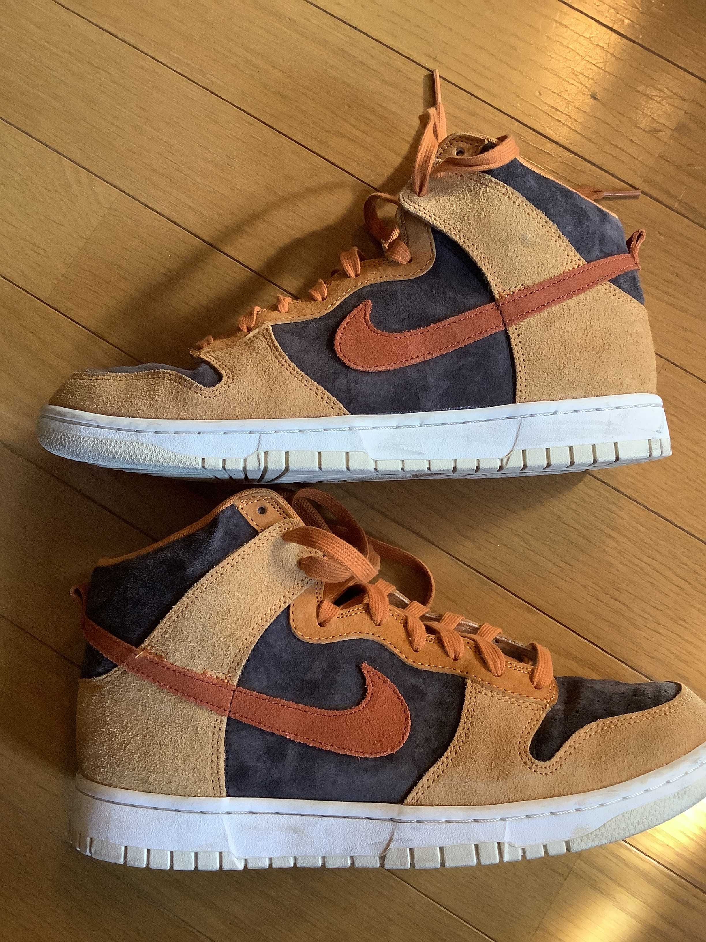 NIKE DUNK HIGH PRM "DARK CURRY"