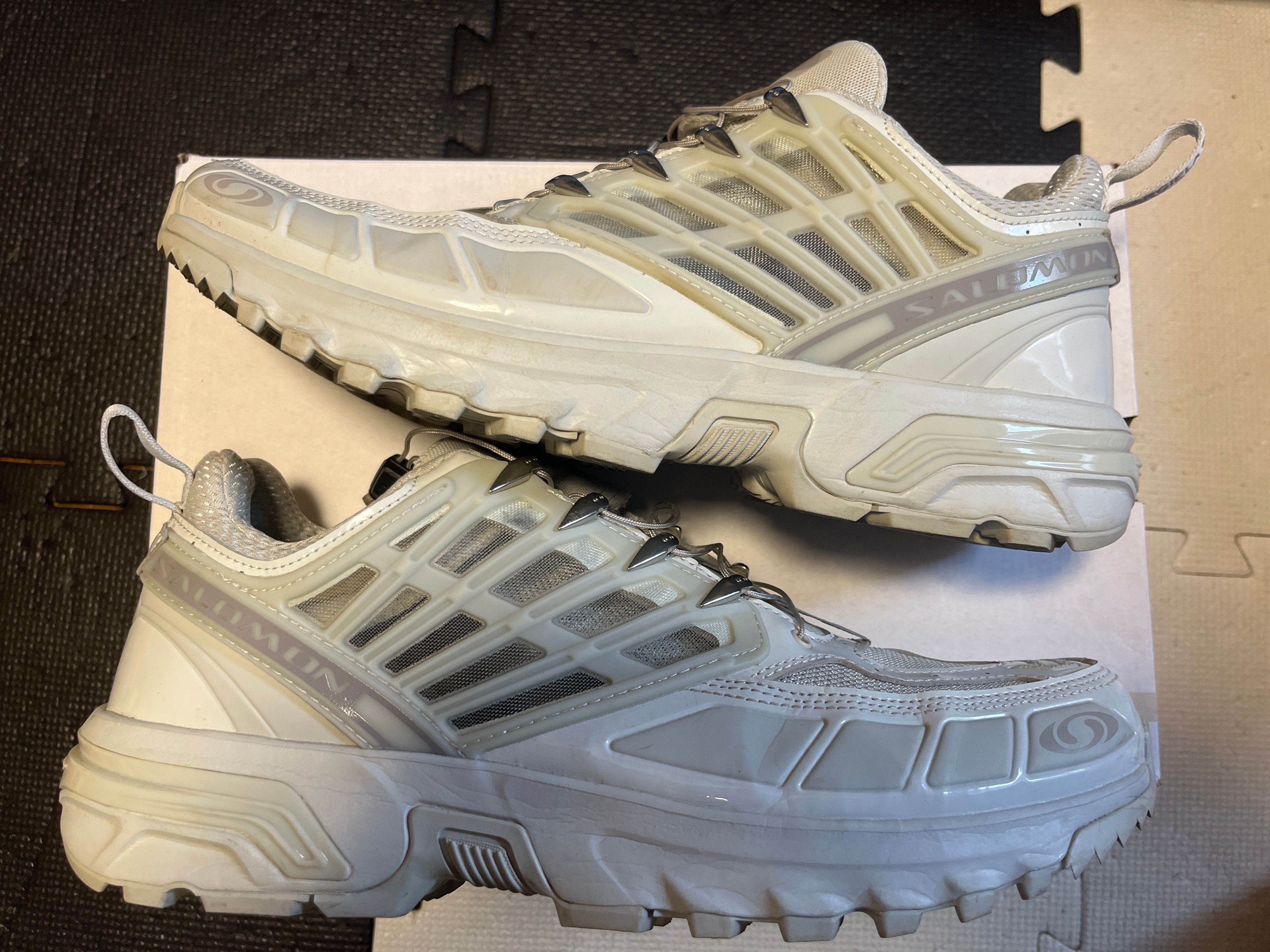 MM6 Maison Margiela × Salomon ACS Pro Advanced Sneaker "Metal/Ghost Grey"
