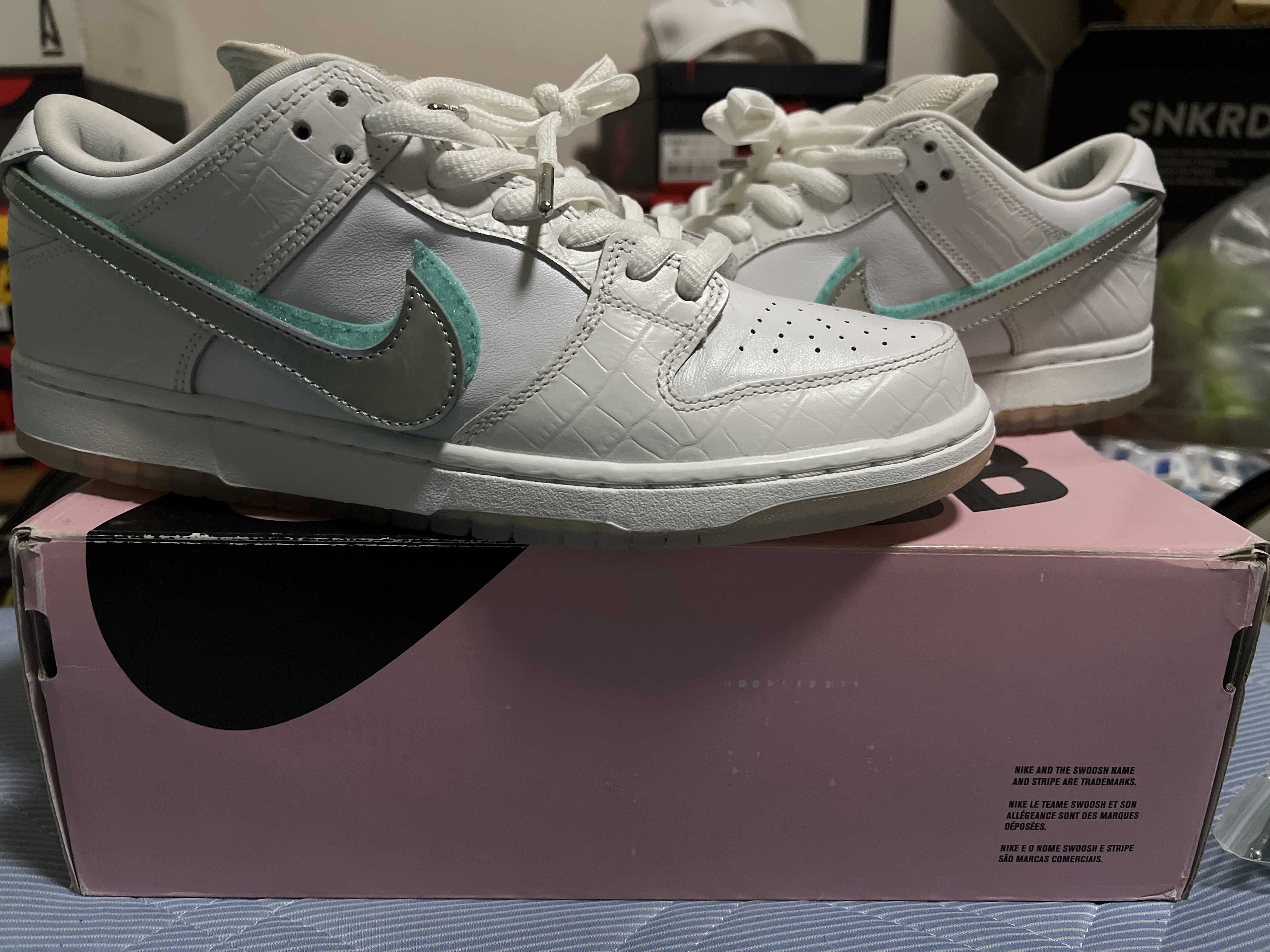 Diamond Supply Co. × Nike SB Dunk Low Pro "White"