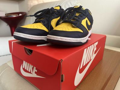 Nike Dunk Low "Michigan"