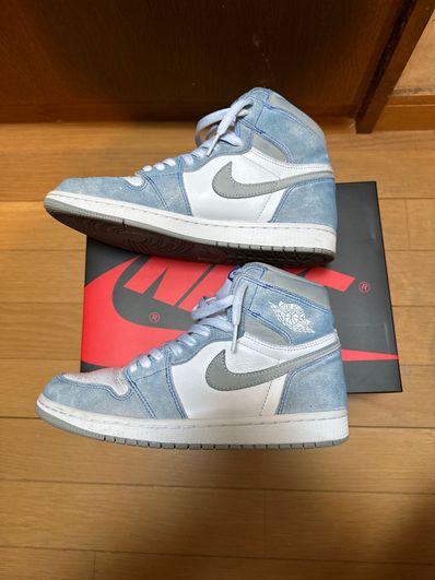 Nike Air Jordan 1 High OG "Hyper Royal"