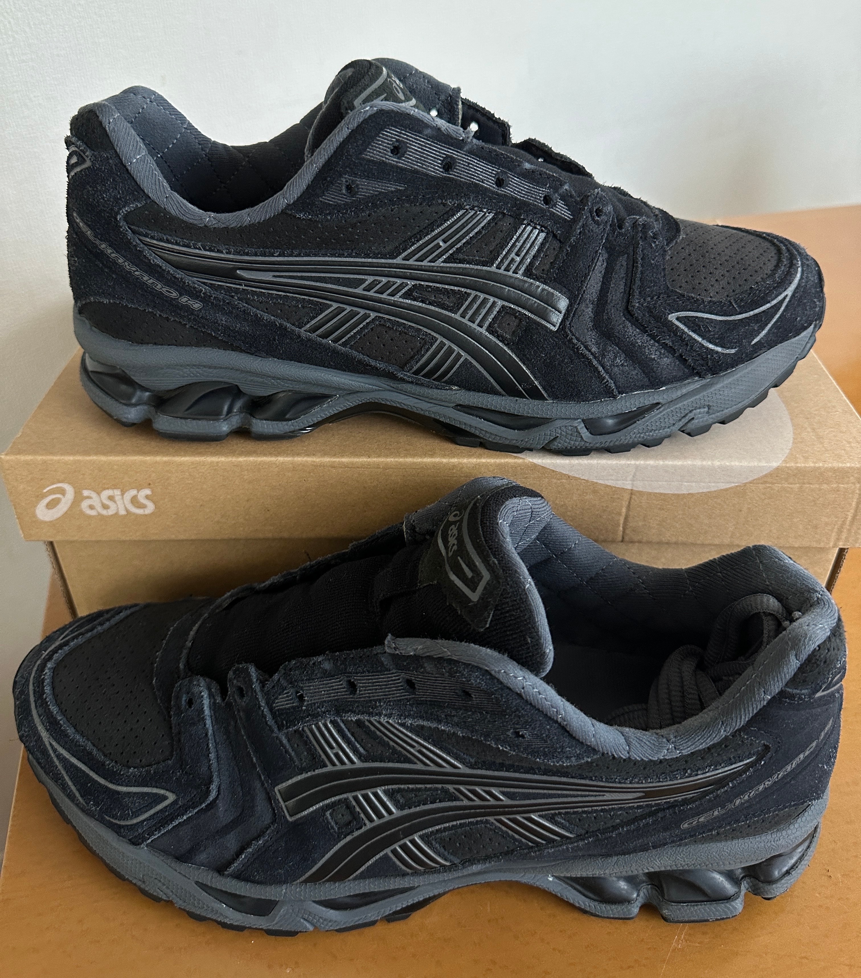 Asics Gel-Kayano 14 "Black/Carrier Grey" 
