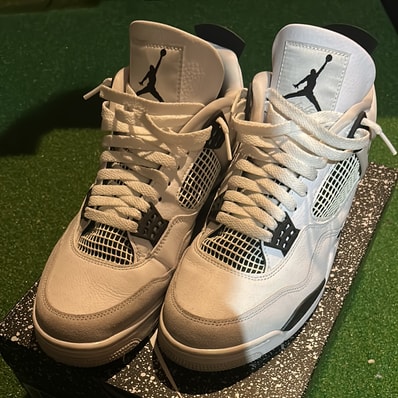 Nike Air Jordan 4 "Military Black"