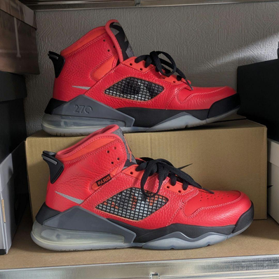 Paris Saint-Germain (PSG) × Nike Jordan Mars 270 "Infrared 23/Reflect Silver-Black"