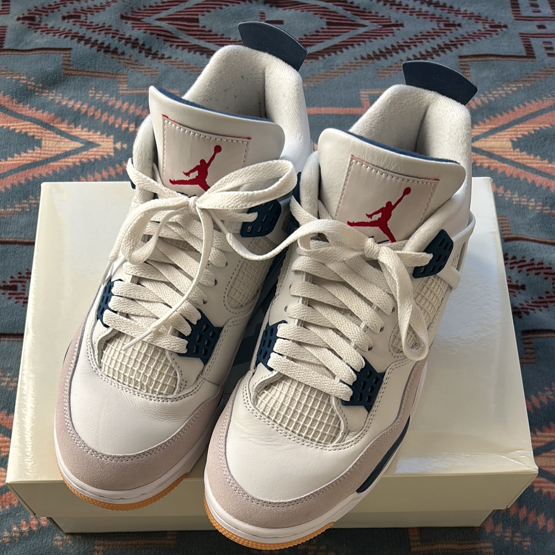 Nike SB Air Jordan 4 Retro SP "Summit White/Navy"