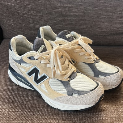 New Balance 990V3 "Moonbeam"