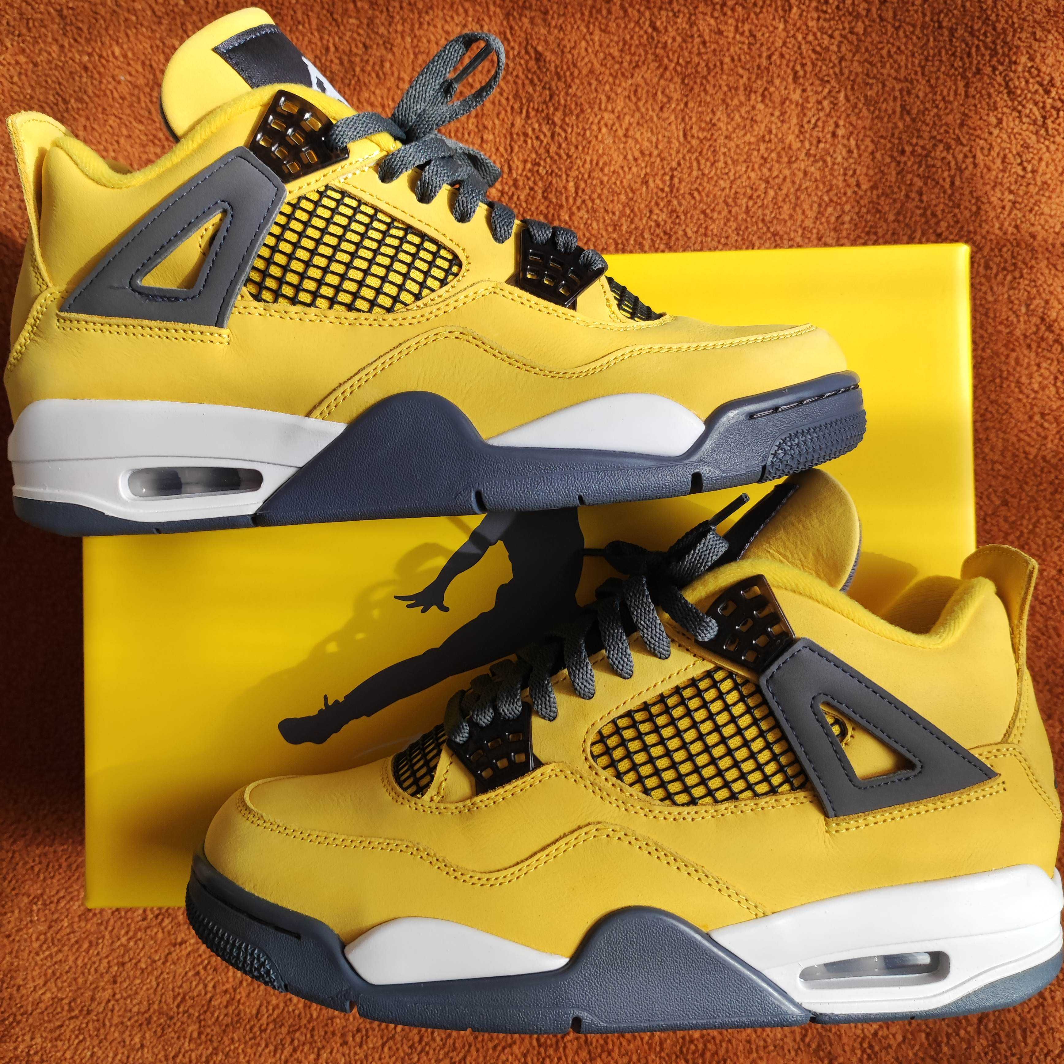 Nike Air Jordan 4 "Tour Yellow"