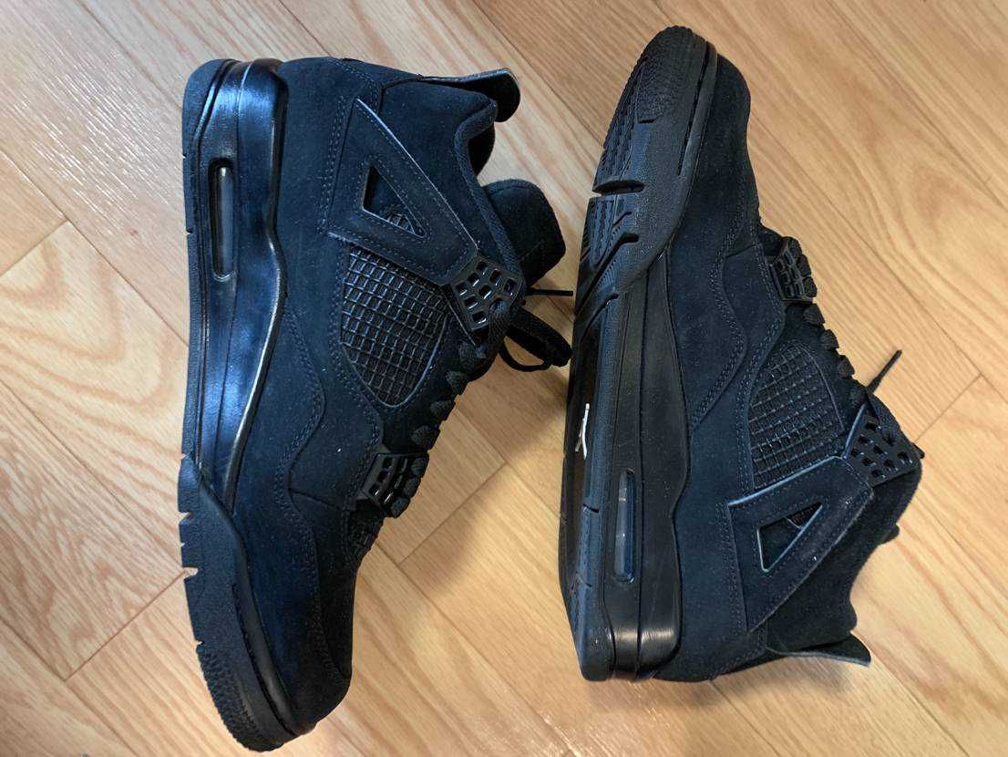 Nike Air Jordan 4 "Black Cat"