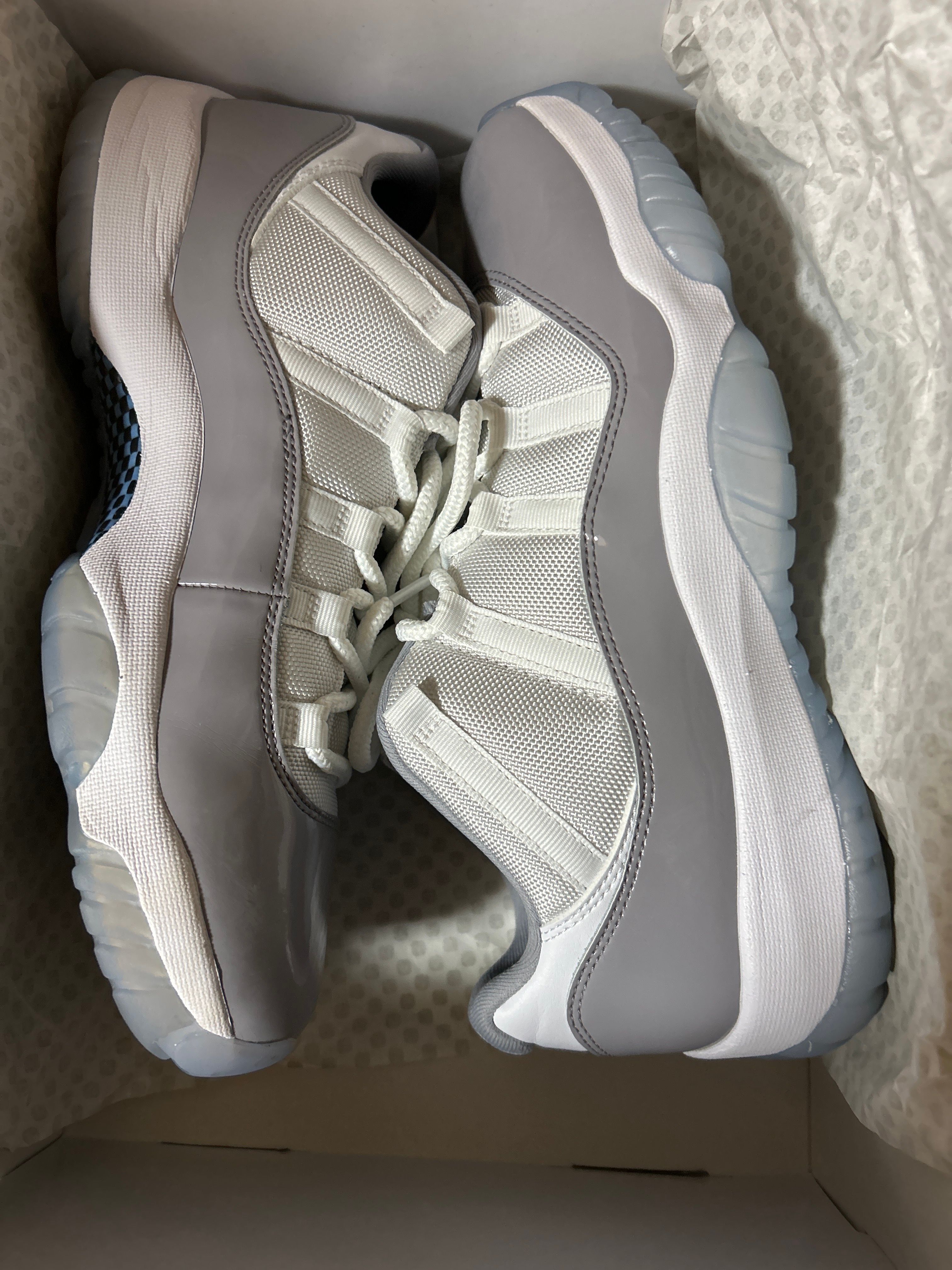 Nike Air Jordan 11 Low "Cement Grey"