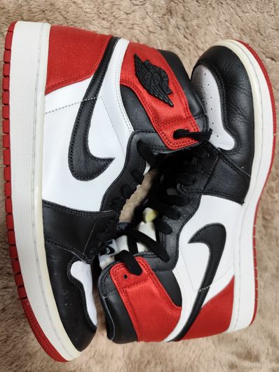 Nike Women's Air Jordan 1 Retro High "Satin Black Toe"