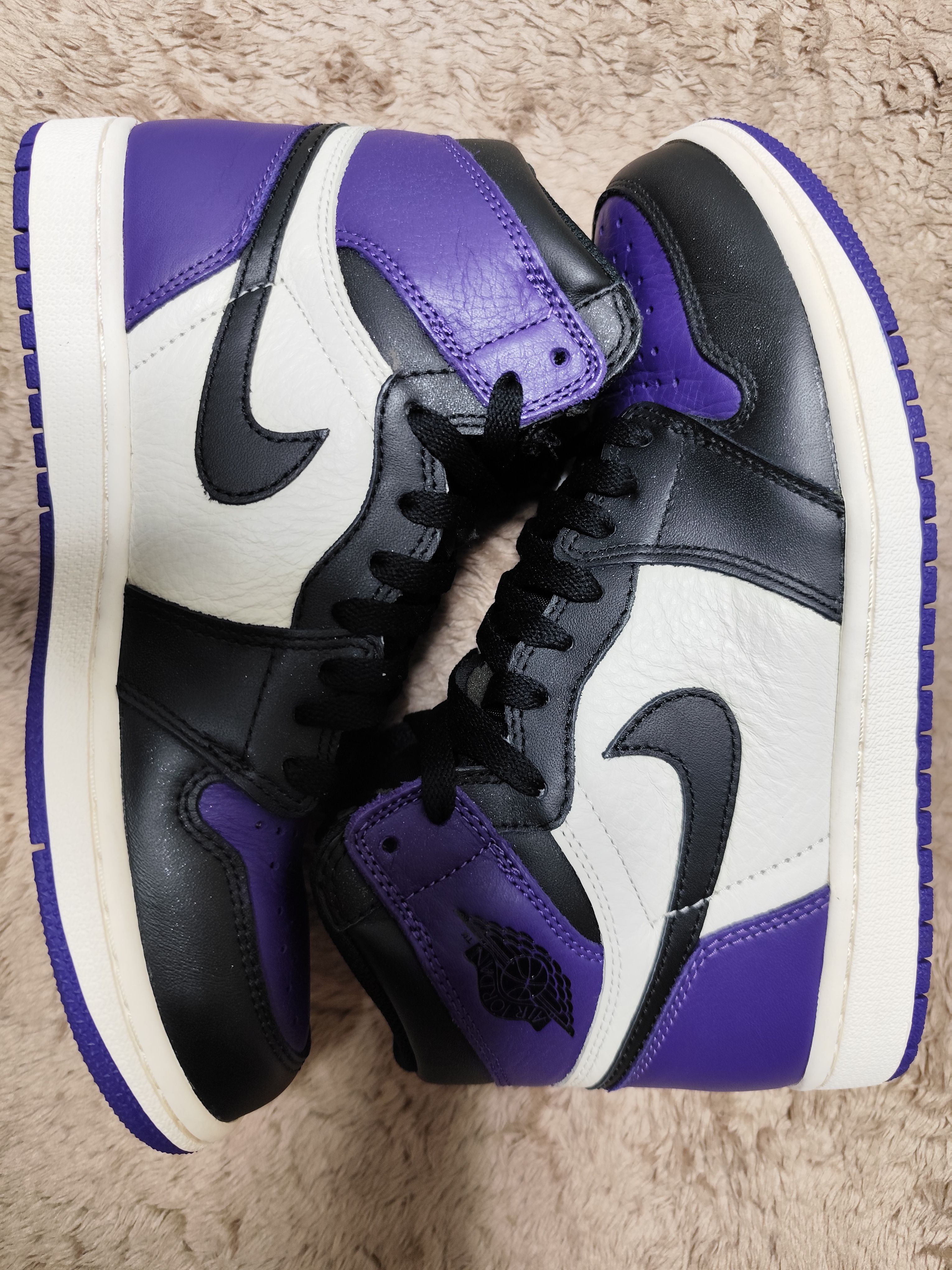Nike Air Jordan 1 Retro High OG "Court Purple" (2018)